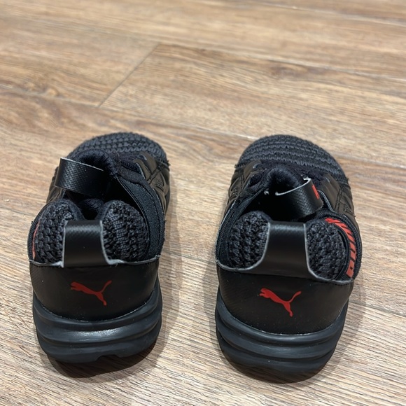 Puma toddler Shoes, size 6, new without tags - Picture 3 of 5